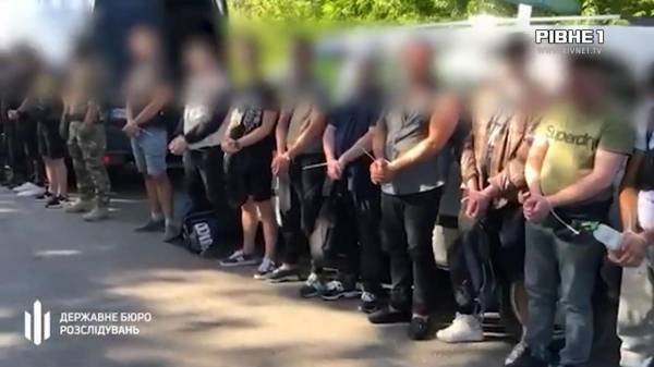 На Одещині правоохоронці затримали чоловіків з Рівненщини при незаконному перетині кордону (ВІДЕО) - INFBusiness
