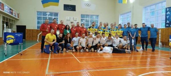 Рівненські спортсмени вибороли перемогу на Відкритому чемпіонаті з волейболу - INFBusiness