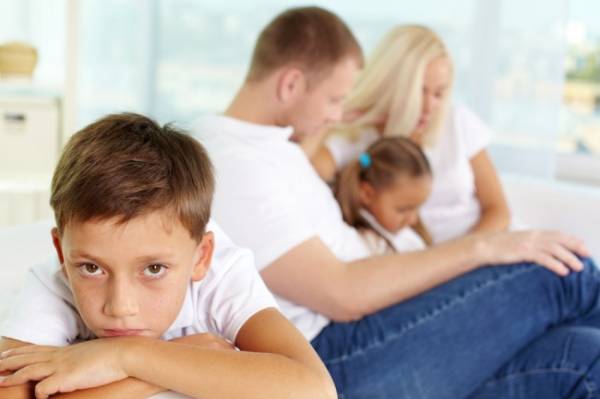 10 головних помилок у вихованні, про які повинні знати усі сучасні батьки - INFBusiness