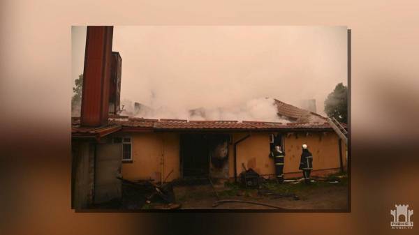 У селі на Рівненщині згорів магазин-кафе (ВІДЕО) - INFBusiness