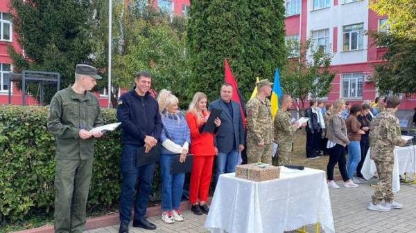 Рівненські гвардійці увійшли до складу журі патріотичного конкурсу - INFBusiness
