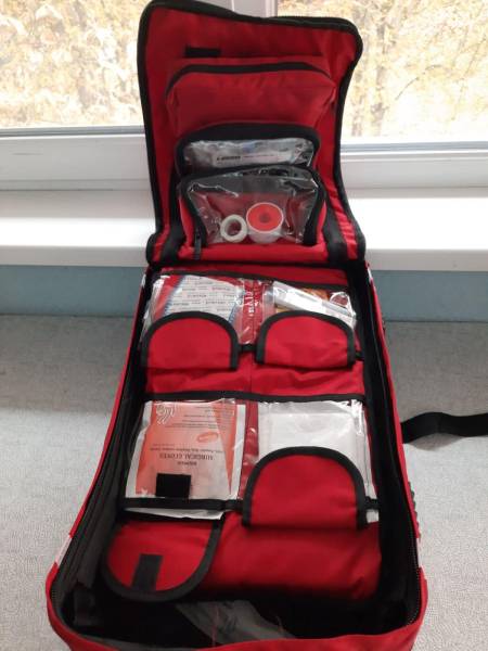Рівненська обласна екстренка отримала від ВООЗ рюкзаки з реанімаційними наборами - INFBusiness