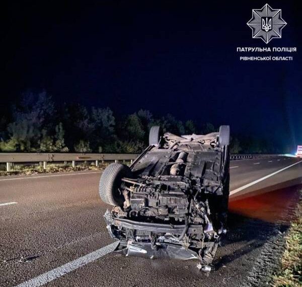 Поблизу Гощі сталася ДТП: зіткнулися дві автівки