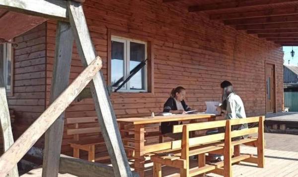 Мешканка Рівненщини отримала грант та відкрила кафе-магазин у селі - INFBusiness