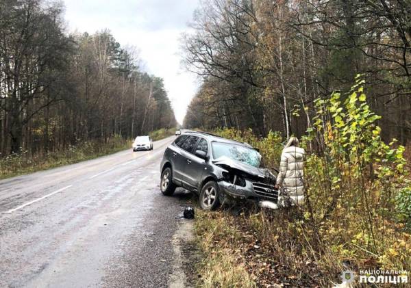 Після зіткнення двох авто на Рівненщині до лікарні доставили чотирьох людей - INFBusiness