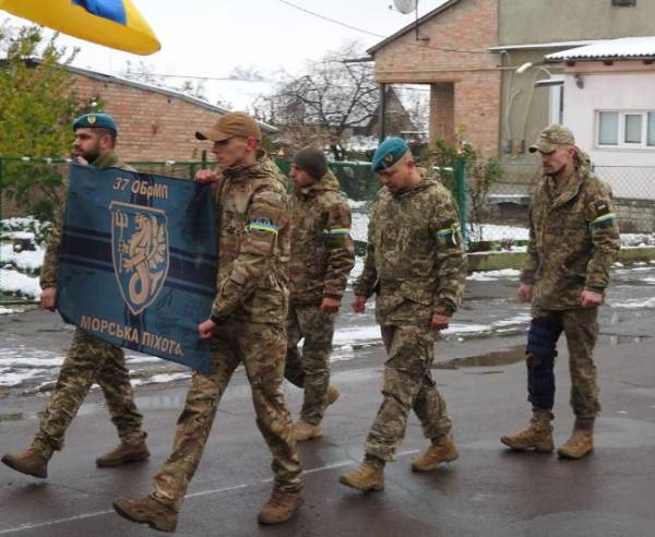 У Здолбунові попрощались з бійцем, який помер у лікарні від травм - INFBusiness