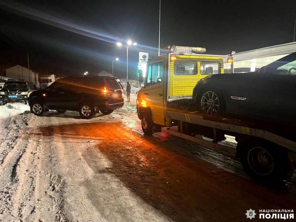 ДТП у Вараському районі: внаслідок автопригоди постраждала водійка легковика - INFBusiness