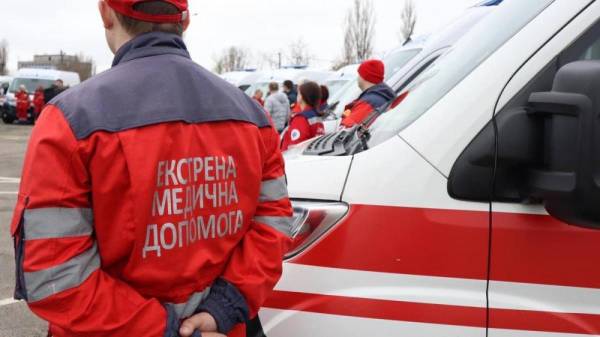 Жителям Рівненщини нагадали, у яких випадках можна викликати екстрену швидку допомогу - INFBusiness