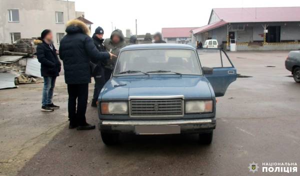 Збував особливо небезпечні психотропи: у Сарнах поліцейські затримали зловмисника - INFBusiness