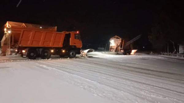 Прийшла зима: як розчищають дороги Рівненщини від снігу? (ВІДЕО) - INFBusiness