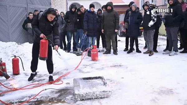 Пожежа в рівненському училищі: як рятувальники із студентами проводили навчання? (ВІДЕО) - INFBusiness