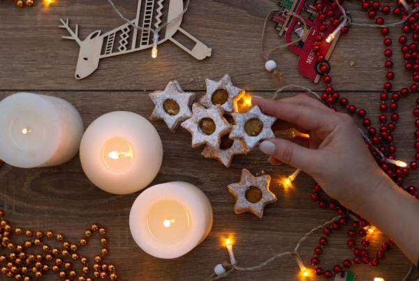 Різдвяне печиво: рецепти святкових зірочок і їжачків - INFBusiness
