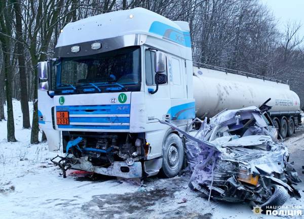 На Дубенщині внаслідок ДТП загинув водій легковика - INFBusiness