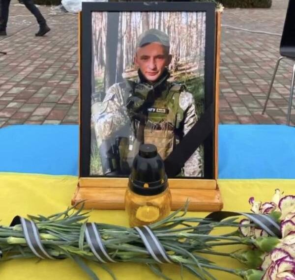 Полеглому воїну із Рівненщини Петру Кирильчуку просять присвоїти звання Герой України (посмертно)