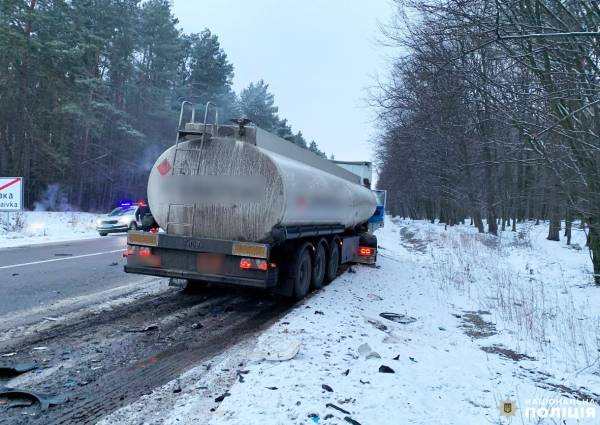 На Дубенщині внаслідок ДТП загинув водій легковика - INFBusiness