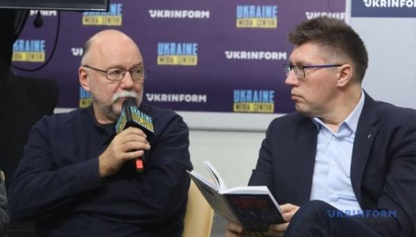 У Києві презентували книгу Андрія Куркова «Щоденник агресії 2» - INFBusiness