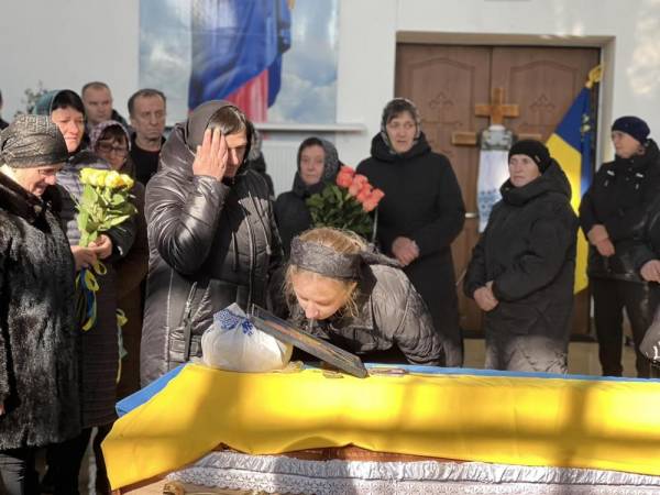 У Костополі попрощалися із загиблим захисником - INFBusiness