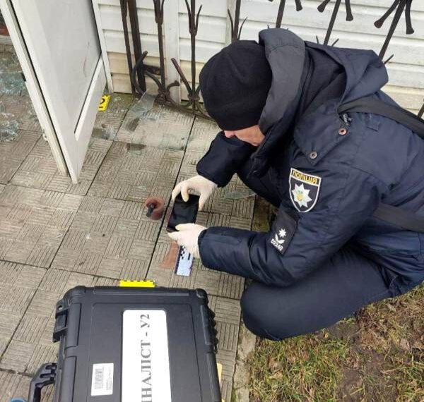 Обікрав два торгових заклади: жителю Млинівщини повідомили про підозру