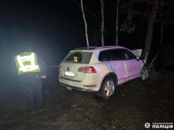 На Рокитнівщині зіткнулись фургон та позашляхович: є загиблий та травмовані - INFBusiness