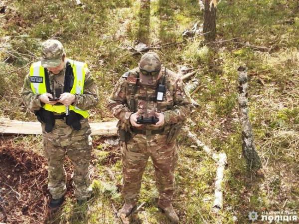 Над Рівненщиною збили дві російські ракети (ФОТО) - INFBusiness