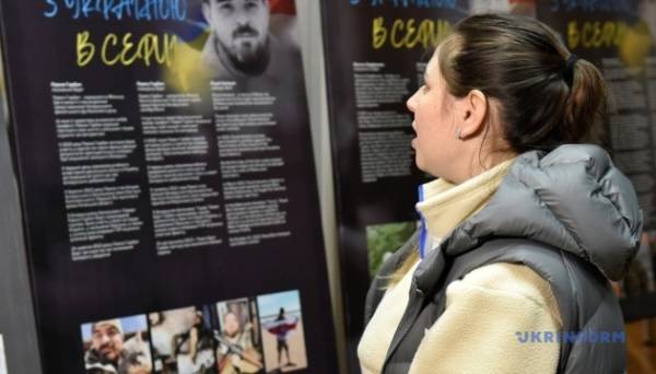У Вінниці відкрилась фотовиставка, присвячена загиблим білоруським добровольцям - INFBusiness