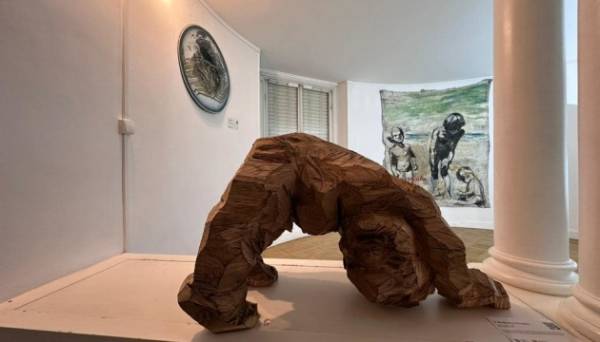 У колишньому будинку Алена Делона в Парижі відкрили виставку українського мистецтва - INFBusiness