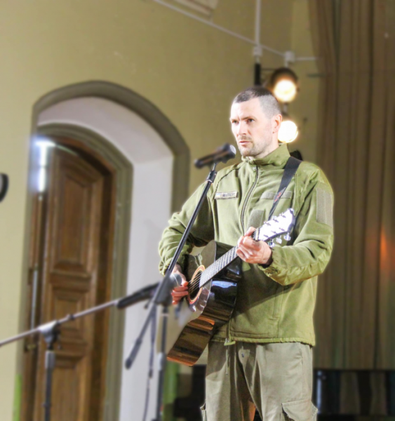 На Рівненщині визначили переможців обласного туру пісенного конкурсу "Червона рута" - INFBusiness