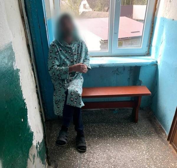 Викликає поліцію вдруге: на Дубенщині чоловік знову повідомив про наркотичні речовини у себе вдома