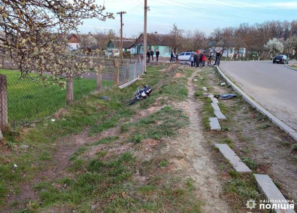 Внаслідок ДТП у Вараському районі травмувалася 17-річна пасажирка мотоцикла (ФОТО) - INFBusiness