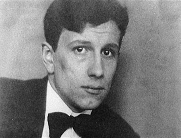 Що робити з «Летючою мишею» з радянського гнізда 05.04.2024 10:00 Укрінформ Лібрето культової оперети, яка йде в українських театрах, – зовсім не класичного зразка Що робити з «Летючою мишею» з радянського гнізда - INFBusiness