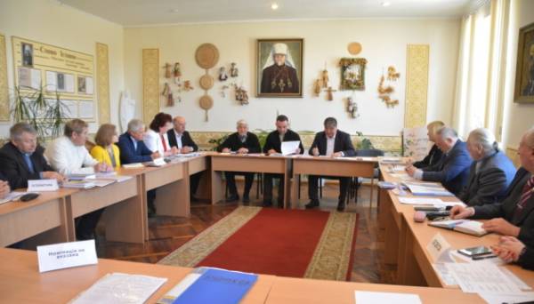 На Житомирщині визначили лауреатів премії імені Івана Огієнка Фото 05.04.2024 10:55 Укрінформ Комітет із присудження Всеукраїнської премії імені Івана Огієнка визначив цьогорічних лауреатів у п’ятьох номінаціях. На Житомирщині визначили лауреатів премії імені Івана Огієнка - INFBusiness