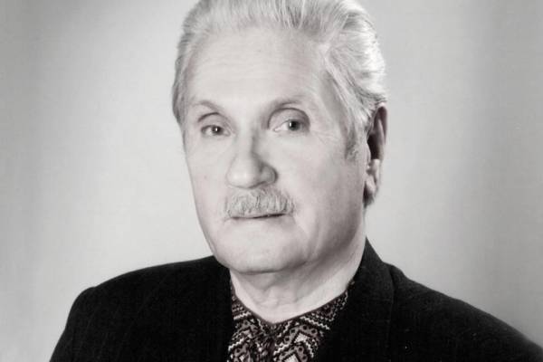 У Львові поховали політв'язня і письменника Петра Франка - INFBusiness