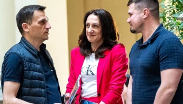 У Львові відкрили виставку полотен, на яких регіони України представлені в жіночих образах - INFBusiness