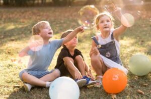 ТОП-40 ігор для дітей на природі та вдома: весело і корисно