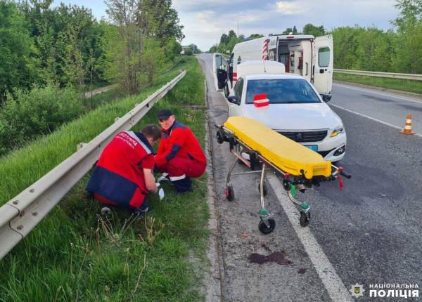 На Рівненщині встановлюють водія, який наїхав на пішохода та зник - INFBusiness