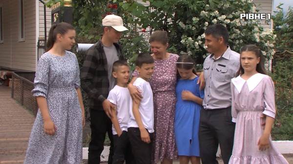 10 дітей - як живе село з високою народжуваністю на Рівненщині (ВІДЕО) - INFBusiness