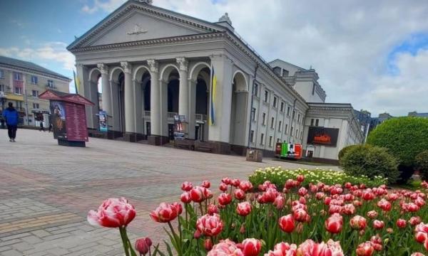 Рівненський драмтеатр готується до канікул: відіграли понад 200 вистав - INFBusiness
