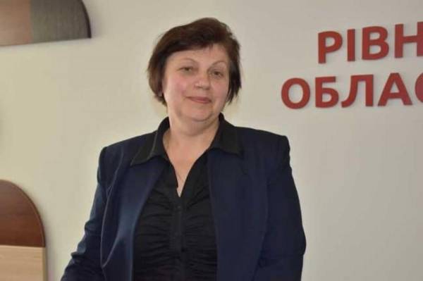 В Рівненській обласній раді – нова депутатка, яка працюватиме у складі постійної комісії з гуманітарної політики - INFBusiness