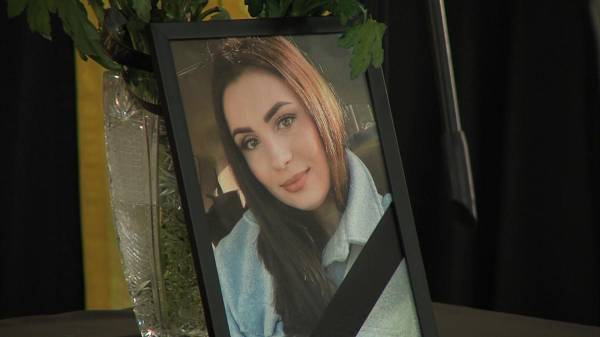 Загинула в ДТП: У Рівному прощалися з військовою ЗСУ Мариною Гринчук (ВІДЕО) - INFBusiness