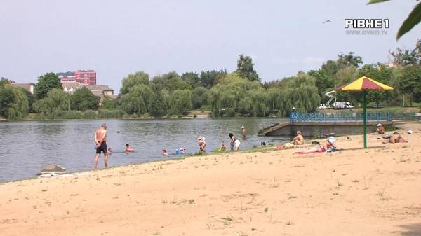 На Рівненщині спекотно: яких правил радять дотримуватися медики? (ВІДЕО) - INFBusiness