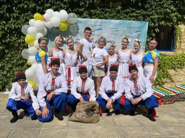 Юні танцюристи з Костополя привезли перемоги з міжнародного конкурсу у Болгарії (ФОТО) - INFBusiness