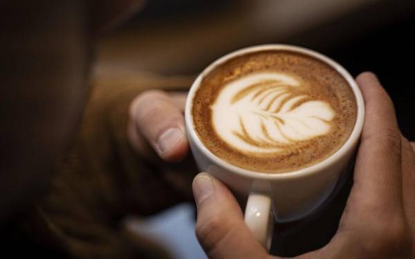 Вчені виявили раптовий побічний ефект вживання кави - INFBusiness