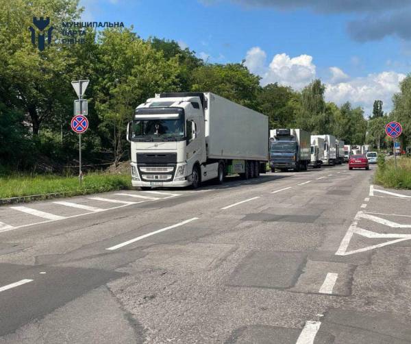 У Рівному встановили нові знаки - INFBusiness