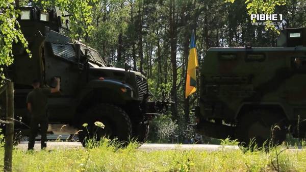 Нацгвардійці повернулися з навчань у Франції (ВІДЕО) - INFBusiness