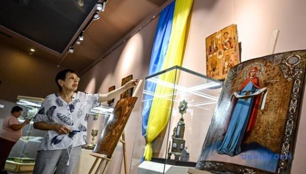 У Запоріжжі до Дня хрещення Київської Русі представили унікальну виставку - INFBusiness