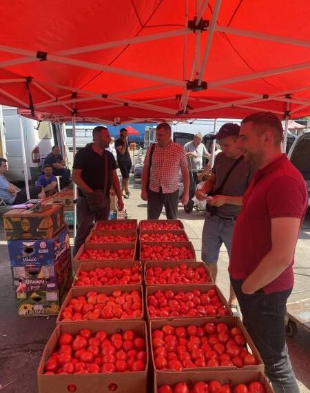 На ринку “Дикого” у Рівному перевіряли трудових мігрантів