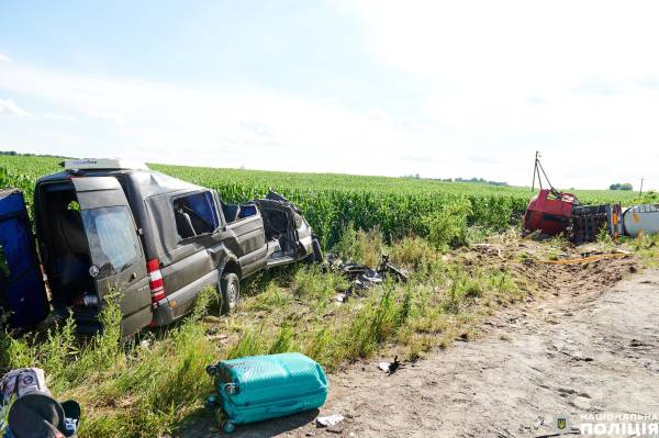 Смертельна ДТП у Рівненському районі: загинули ймовірно 14 людей (ДОПОВНЕНО) - INFBusiness