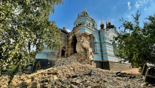 На Донеччині російським обстрілом частково зруйнований храм, якому понад 100 років - INFBusiness