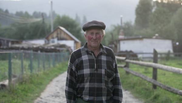 Документальний фільм «Бартка» покажуть на міжнародному кінофестивалі 29.08.2024 13:40 Укрінформ У межах українсько-болгарського міжнародного кінофестивалю ОКО Film Festival відбудеться національна прем'єра документального фільму «Бартка» режисера Володимира Бакума. Документальний фільм «Бартка» покажуть на міжнародному кінофестивалі - INFBusiness