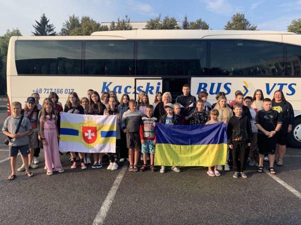 "Відпочинок та оздоровлення": діти військових з Рівненщини вирушили до Польщі - INFBusiness